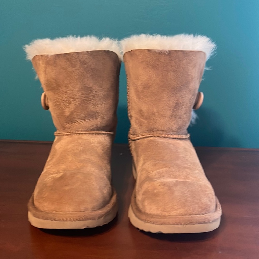 UGG Bailey Button 2 Kids Boots